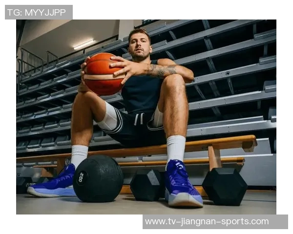 哈迪谈东契奇交易震惊队友感慨其始终支持自己的深厚情谊