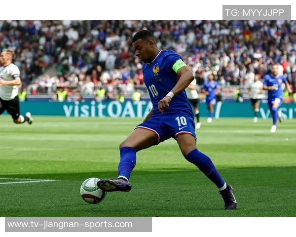 法国队助教现场考察皇马巴萨比赛以评估姆巴佩状态