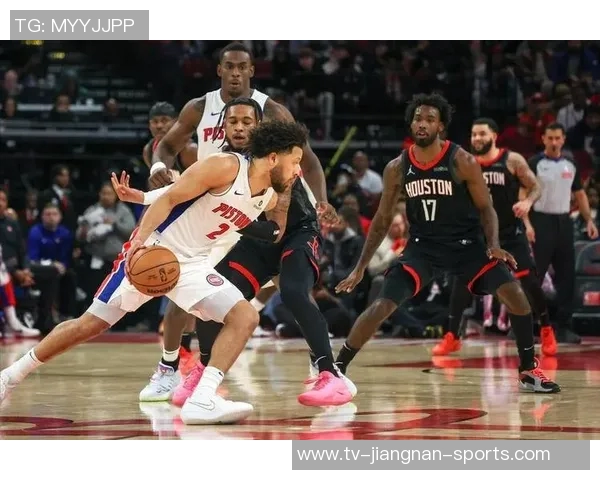 范弗里特盛赞KD与小卡称他们是自己见过最强的队友