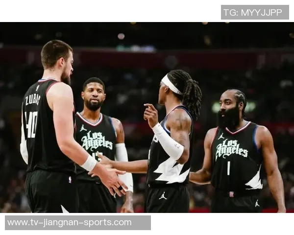 小乔丹表现出色半场7分钟高效贡献7分3板助力球队