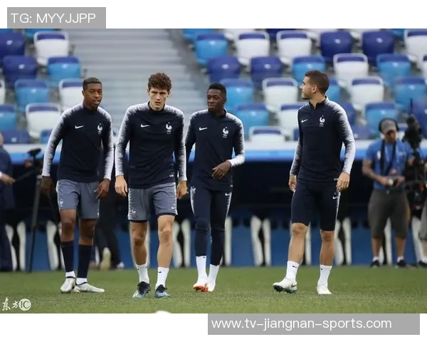 日本队全力备战世界杯面临长途旅行与恶劣天气双重挑战